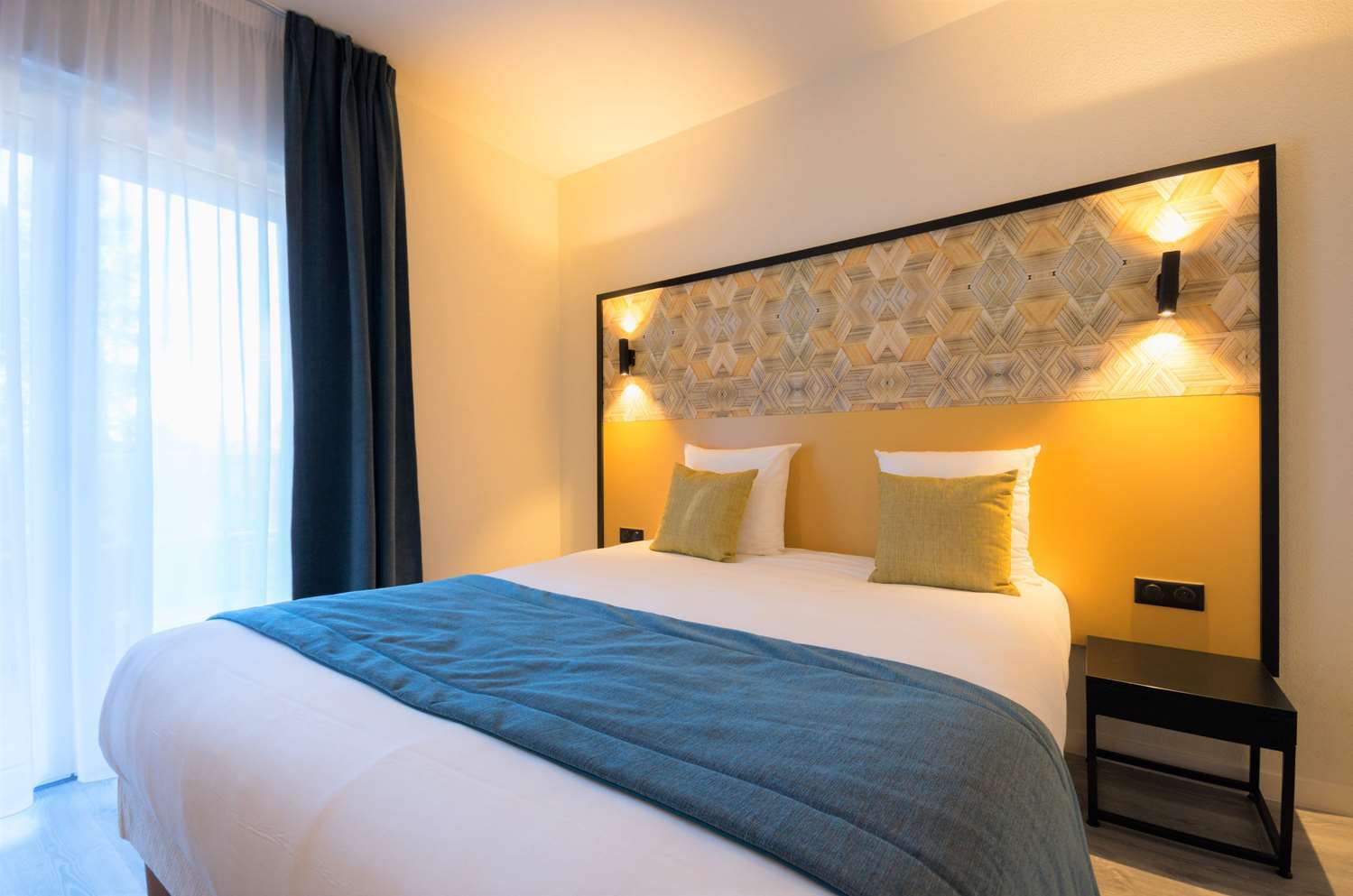 Best Western Domaine De Roquerousse サロン＝ド＝プロヴァンス エクステリア 写真