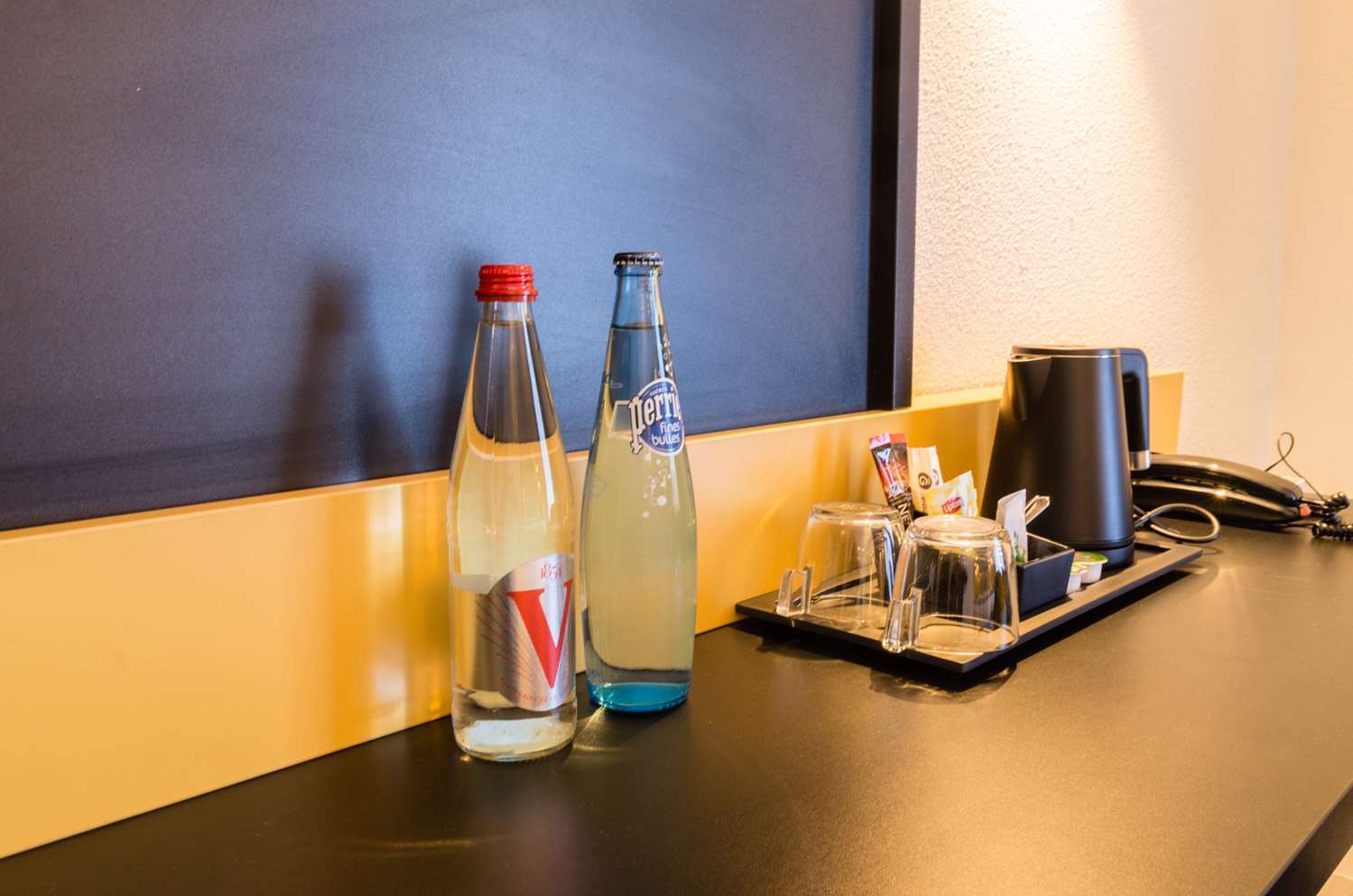 Best Western Domaine De Roquerousse サロン＝ド＝プロヴァンス エクステリア 写真